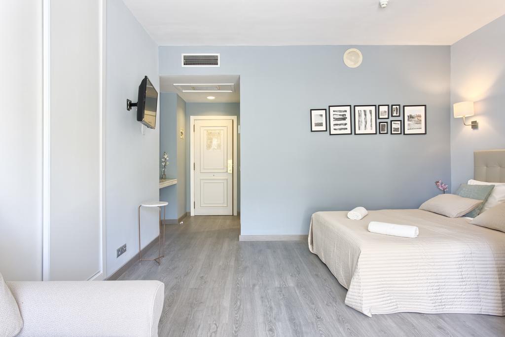 Banus Beach Studios Marbella Exterior foto